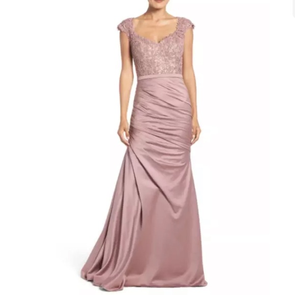 La Femme Blush Pink Beaded Top Trumpet Formal Dress Size 10 - Picture 1 of 6